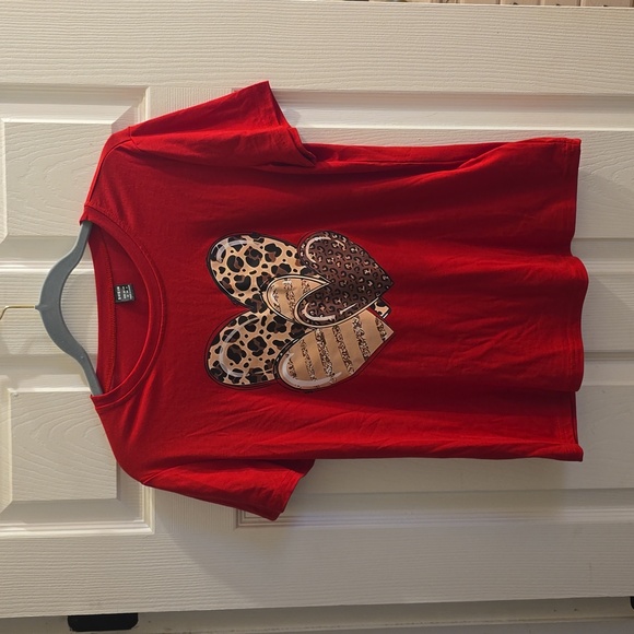 Always With Love Red Short Sleeve T-Shirt NWOT - Picture 4 of 4